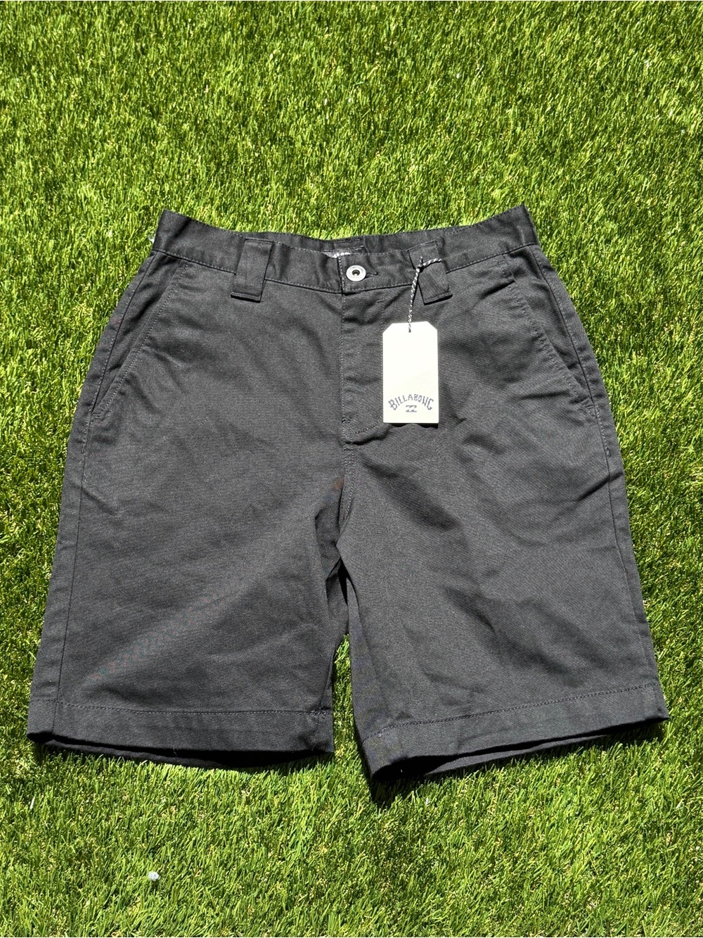 Size 28 Shorts Black NWT Billabong